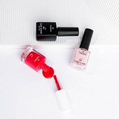 Naturalny lakier klasyczny do paznokci Fire Red - Pure Vegan Nail Lacquer
