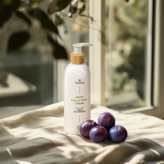 Aloe&Plum Cream Hand&Body Vegan Ultra Moisturizing Essence Yokaba 240 ml